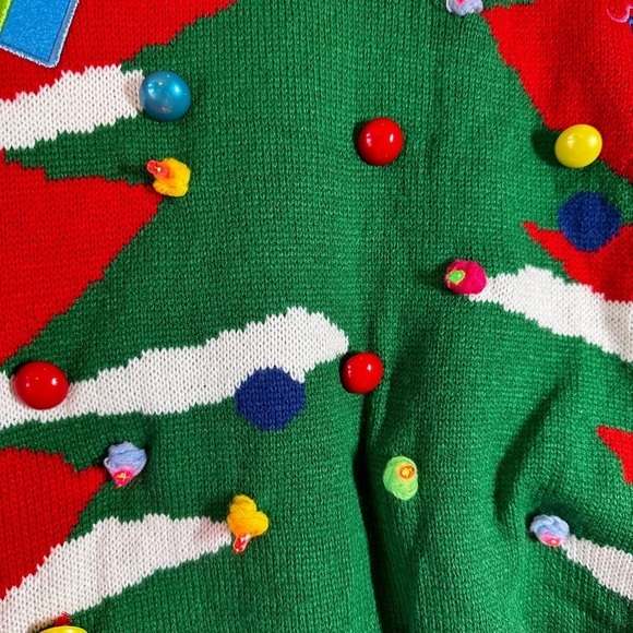 Christmas Tree Ugly Christmas Sweater Pullover 100% Acrylic in Red Size Large - Picture 2 of 5